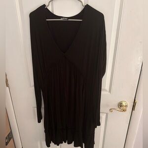 Black long sleeve dress
